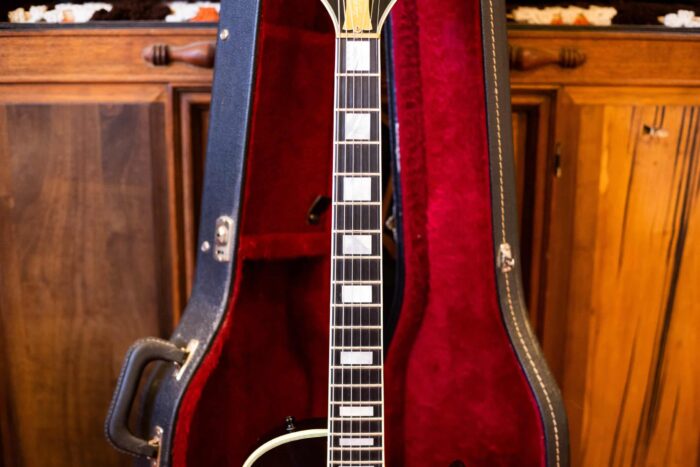 1979 Gibson Les Paul Artist - Image 3