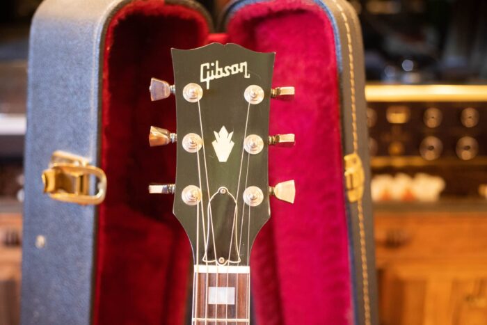 1979 Gibson Hummingbird - Image 8