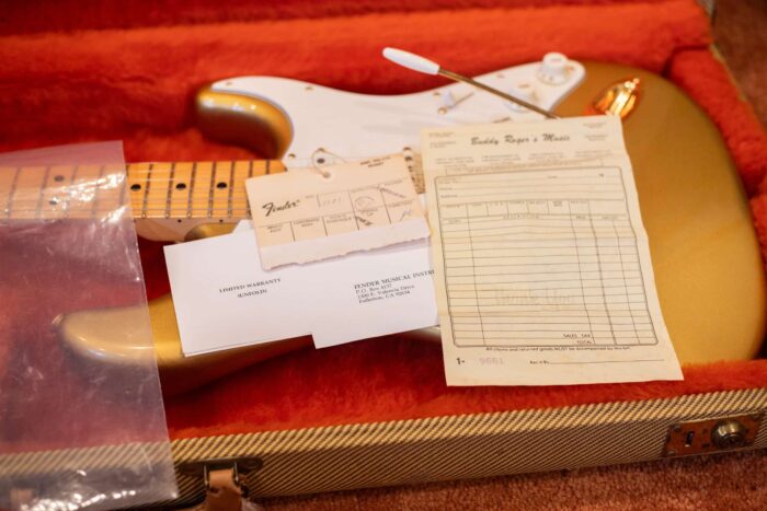 1981 Fender Dan Smith Gold Stratocaster - Image 10