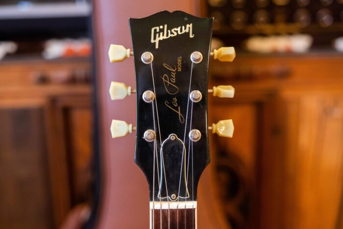 2002 Gibson Les Paul Standard - Image 8