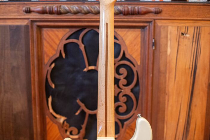 1989 Fender Stratocaster Custom Shop Olympic White - Image 7