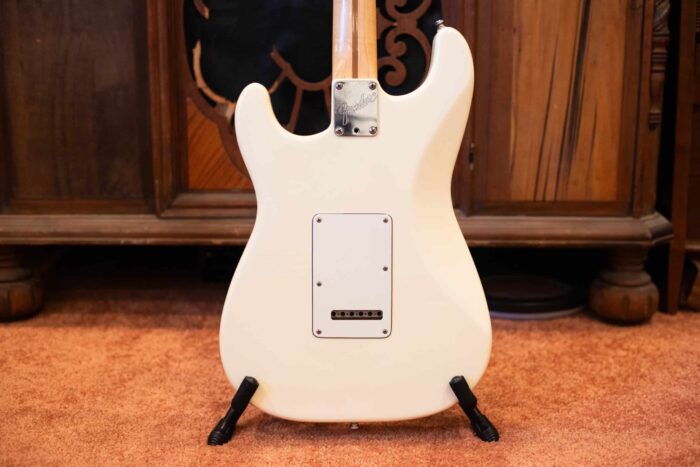 1989 Fender Stratocaster Custom Shop Olympic White - Image 8