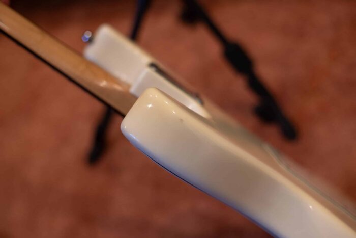 1989 Fender Stratocaster Custom Shop Olympic White - Image 11