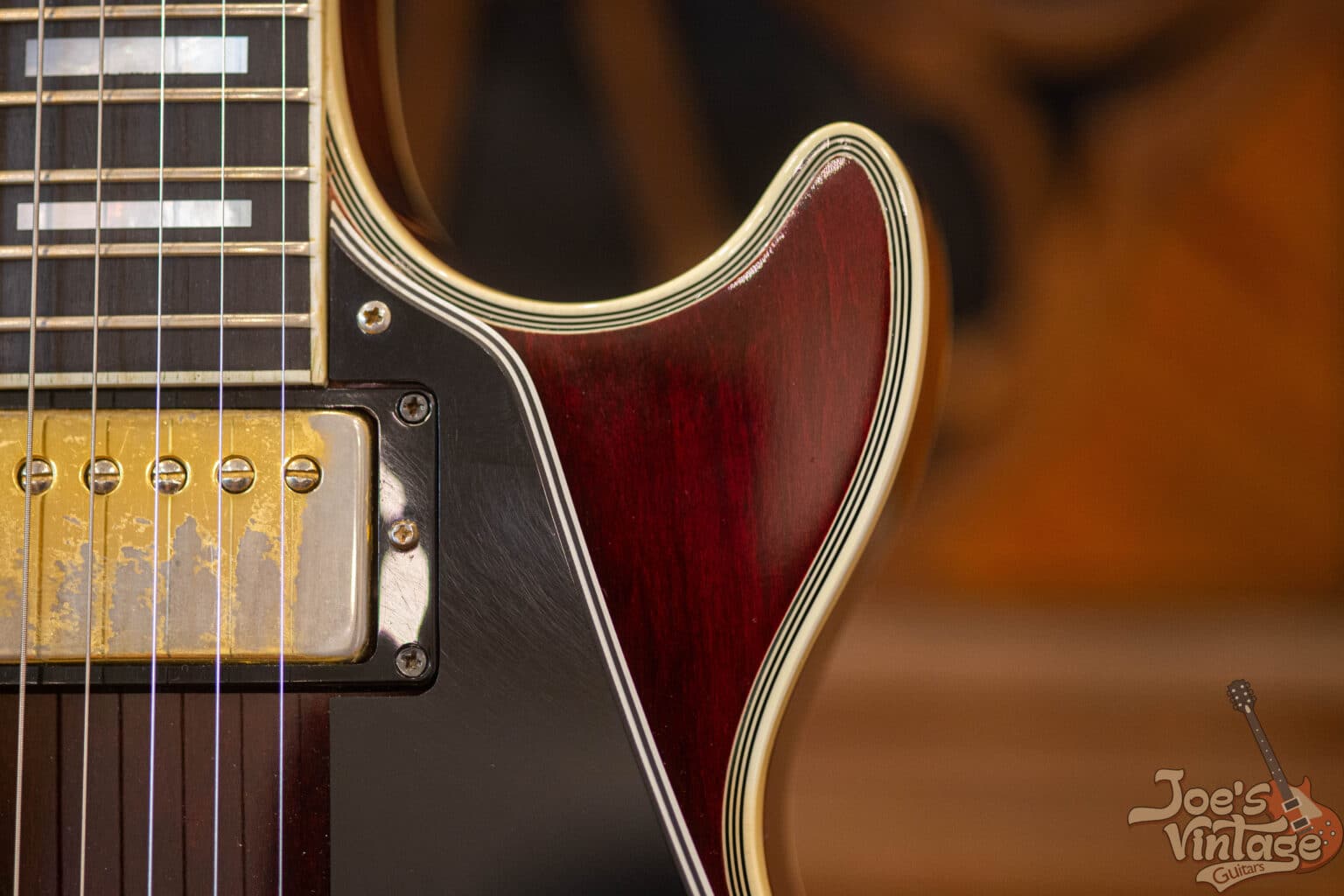 Find the Year of Your Gibson Les Paul Using Serial Numbers