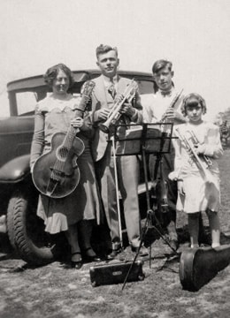 Each Family Member Played An Instrument - History Of Homer And His Gibson Guitar