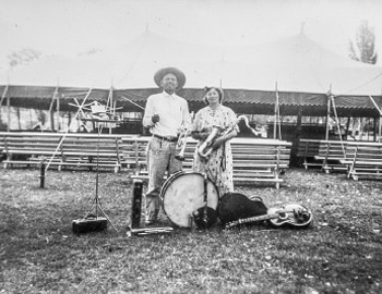 Homer And Pearl, Original Owners - History Of Homer And His Gibson Guitar