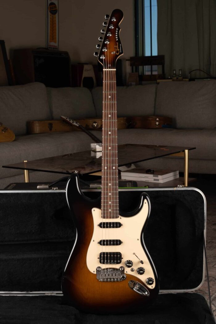 G&L Legacy - HSS - Sunburst with Matching Headstock - 2000s - Image 2