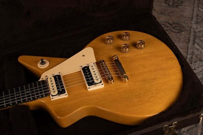 Dean USA Cadillac 1990s - Korina RARE! - Image 7