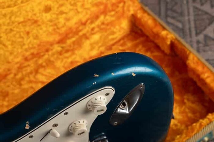 Fender Stratocaster 1966 - Lake Placid Blue - Image 8