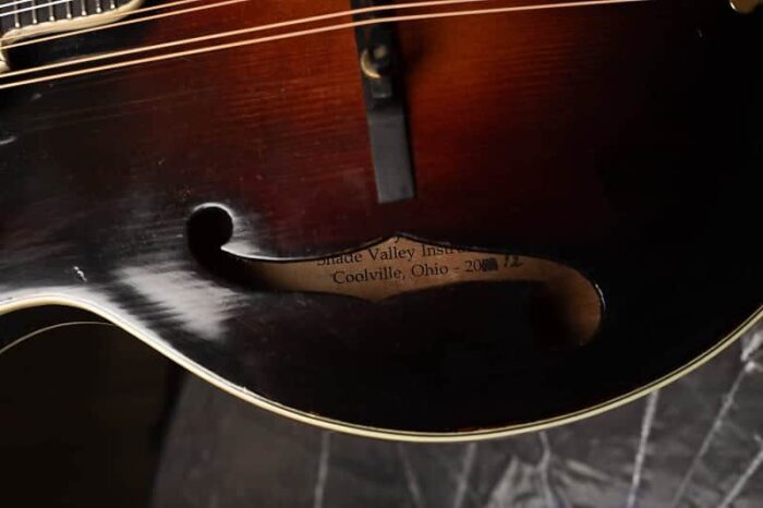 Bob White F-5 Mandolin 2012 - Sunburst - Image 5
