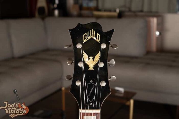 Guild S-200 Thunderbird 1965 - Sunburst - Image 3
