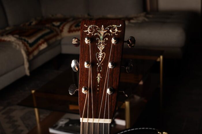 Martin Custom Shop "D" 2023 - Adirondack - FS Bracing - LARGE sound hole - Image 5