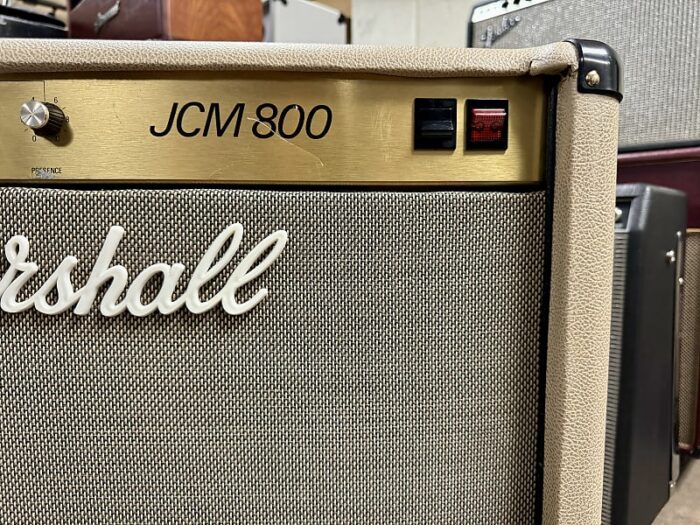 Marshall JCM 800 Lead Series Model 4104 50-Watt Master Volume 2x12 Combo 1980s - Black - Image 4