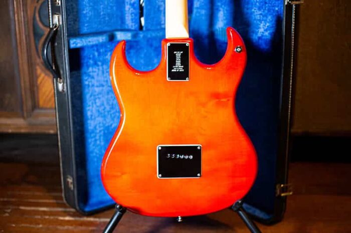 Baldwin Baby Bison 1960s Orange Burst - Image 2