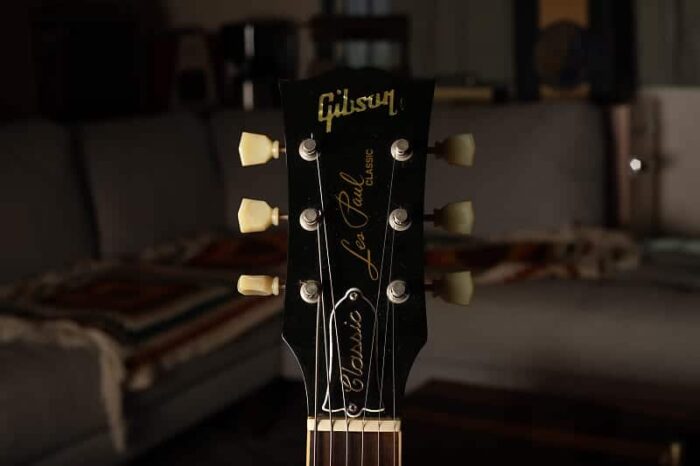 Gibson Les Paul Classic 1990s - Goldtop - Image 3