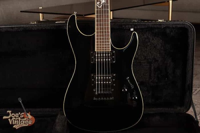 Fender Showmaster Scorpion 2000s - Black