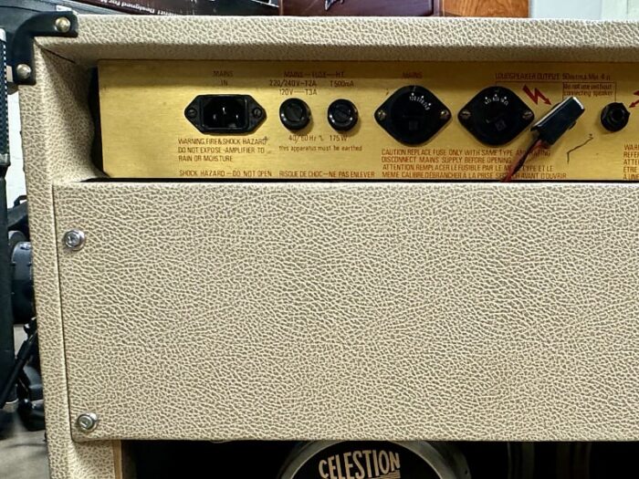 Marshall JCM 800 Lead Series Model 4104 50-Watt Master Volume 2x12 Combo 1980s - Black - Image 7