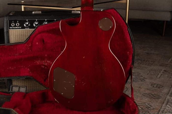 Gibson Les Paul Deluxe 1975 - Faded Wine Red - Image 6