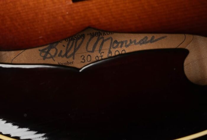Gibson Bill Monroe Signature F-5 1992 - #30 of 200 - Cremona Sunburst - Image 11