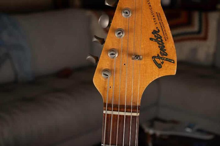 Fender Stratocaster 1966 - Sunburst - Image 5