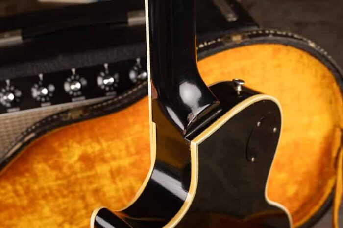 8lb 15oz! Gibson Les Paul Custom 1955 - Black - Image 10