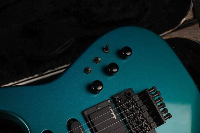 Charvel Model 6 1980s - Cobalt Blue - Neck Thru GEM - Image 6