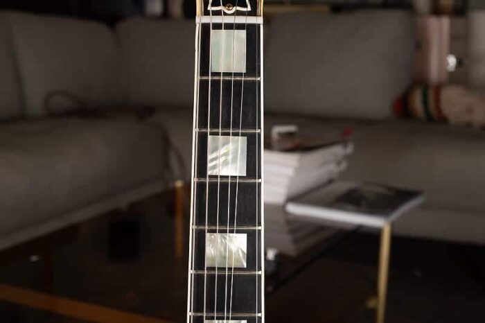 8lb 15oz! Gibson Les Paul Custom 1955 - Black - Image 6