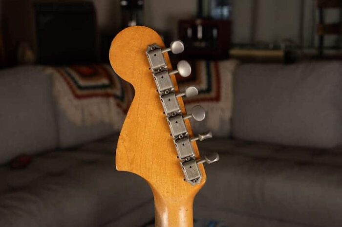 Fender Stratocaster 1966 - Sunburst - Image 10