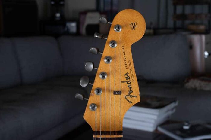 Fender Stratocaster 1963 - Refinished Lake Placid Blue - Image 5