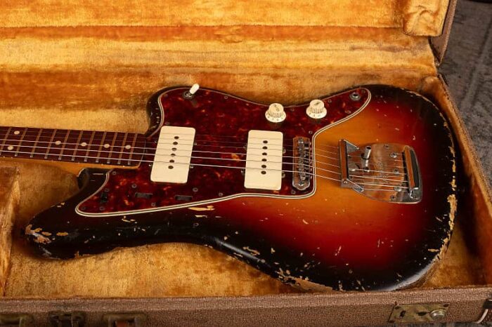Fender Jazzmaster 1961 - Sunburst - Image 13