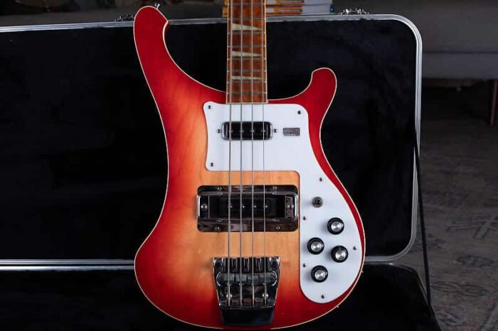 Rickenbacker 4001 2004 - Fireglo