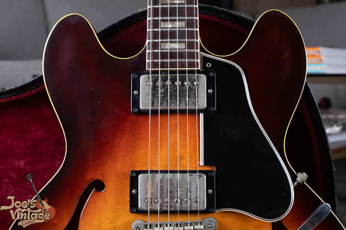 Gibson ES-335 1965 - RARE Maestro Vibrola - Sunburst - Image 6