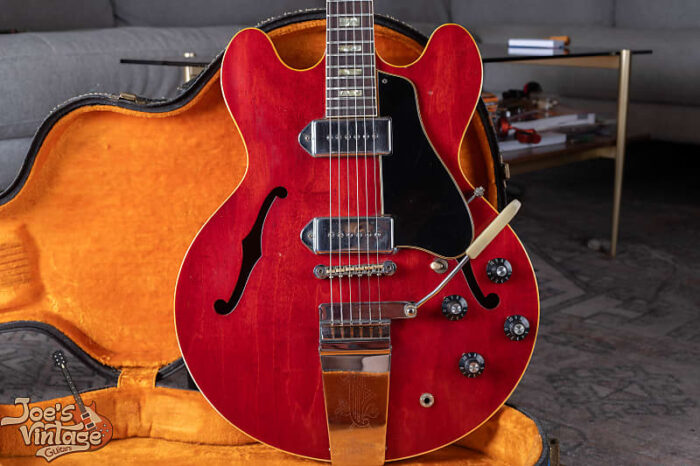 Gibson ES-330 1967 - Cherry - Rare Maestro Vibrato