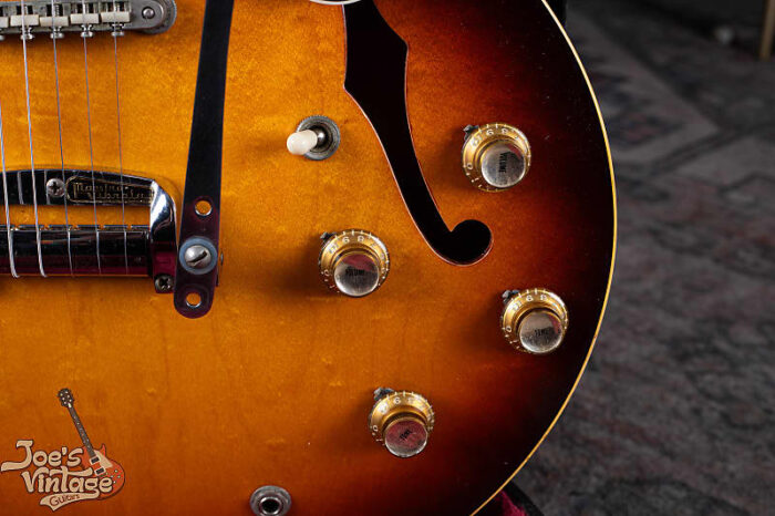 Gibson ES-335 1965 - RARE Maestro Vibrola - Sunburst - Image 8