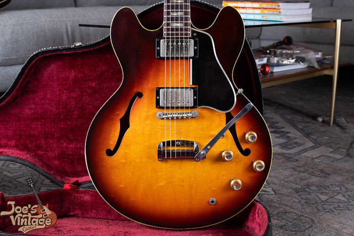 Gibson ES-335 1965 - RARE Maestro Vibrola - Sunburst