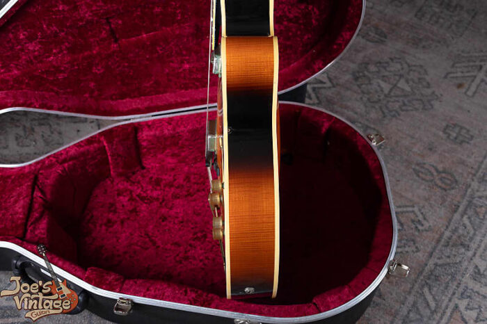 Levin 320/M2 1960s - Sunburst - Image 17