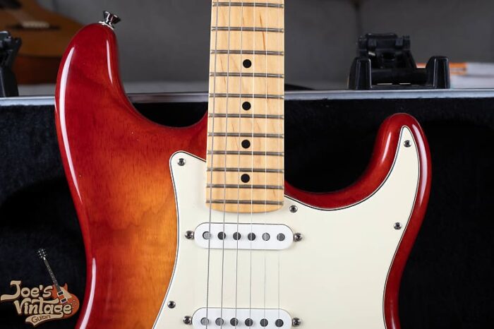 Fender American Standard Stratocaster 2007 - Sienna Sunburst - Image 3