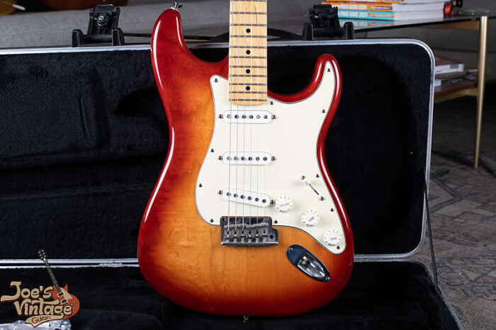 Fender American Standard Stratocaster 2007 - Sienna Sunburst