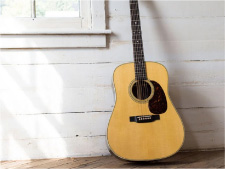 Authentic Martin D-28 Acoustic Guitar in Excellent Condition