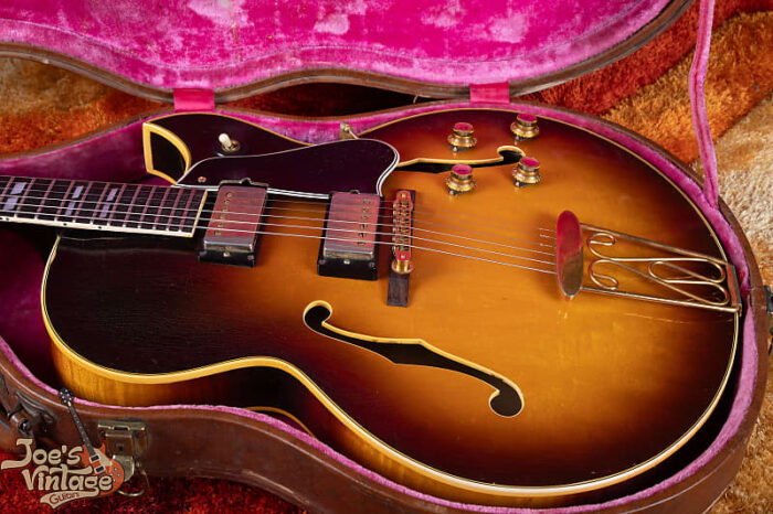 Sharp Cut Gibson ES-350t 1961 - Sunburst - Image 17