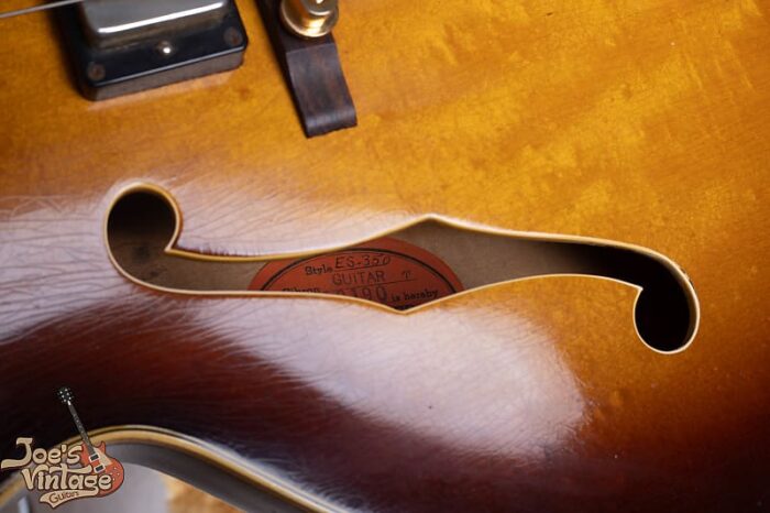 Sharp Cut Gibson ES-350t 1961 - Sunburst - Image 10