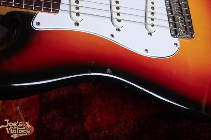 One Owner! Fender Stratocaster 1965 - Sunburst - Image 13