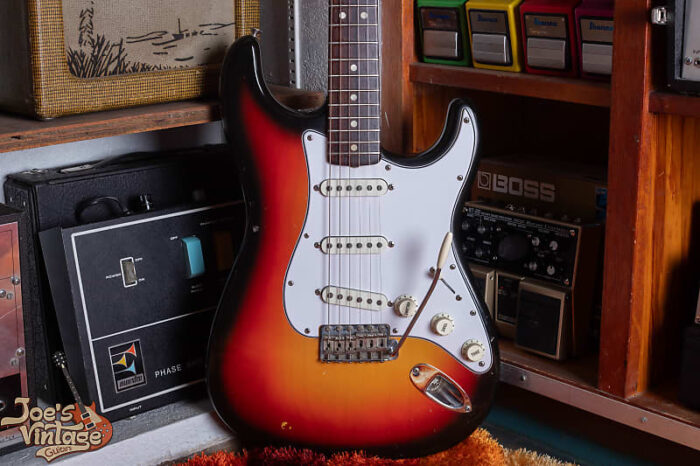 One Owner! Fender Stratocaster 1965 - Sunburst