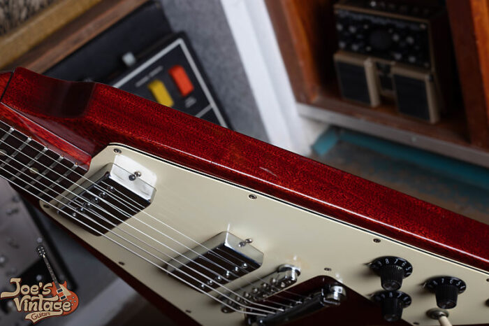 Gibson Medallion Flying V 1971 - Cherry - 6.59 LBS! - Image 9