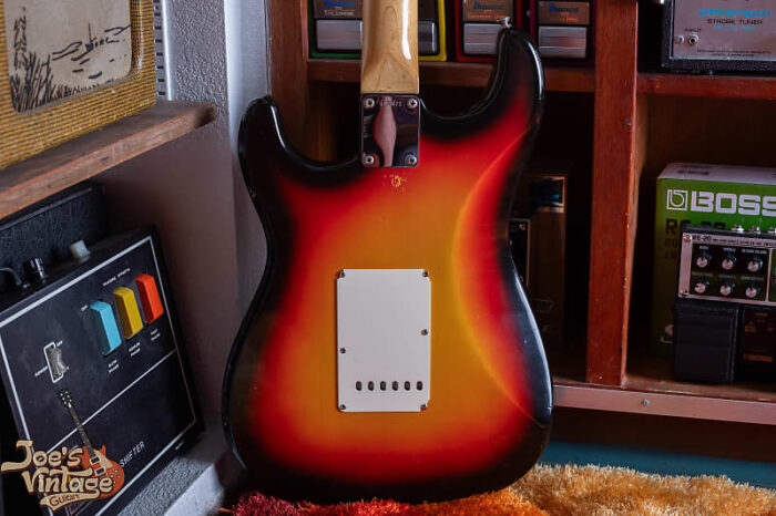 One Owner! Fender Stratocaster 1965 - Sunburst - Image 5