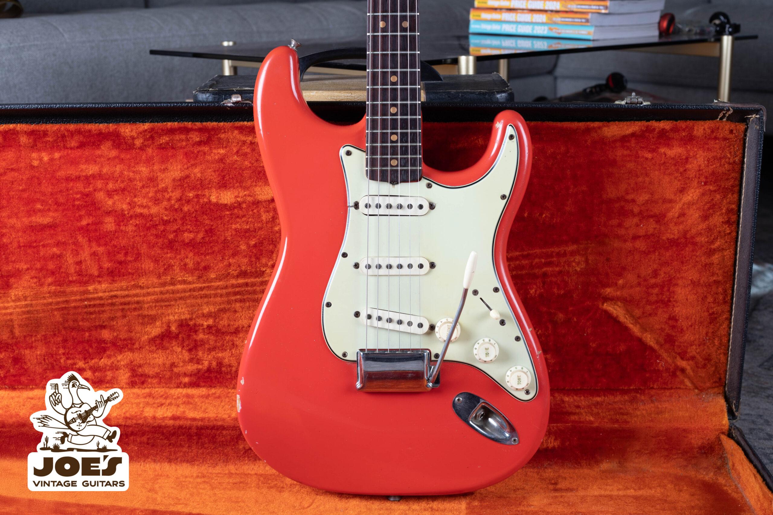 1964-fiesta-red-stratocaster-17 (1) Vintage Fender Stratocaster Guitar