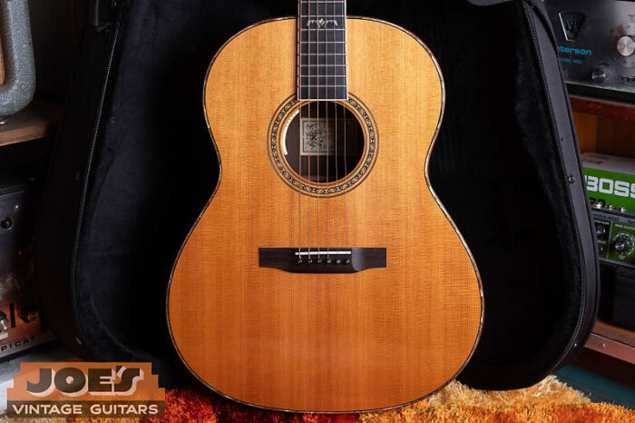 Larrivee L-10 1993 - Brazilian Rosewood - Jester Inlay!