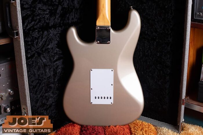 Fender AVRI 62' Reissue Stratocaster 2000s - Inca Silver - Image 5