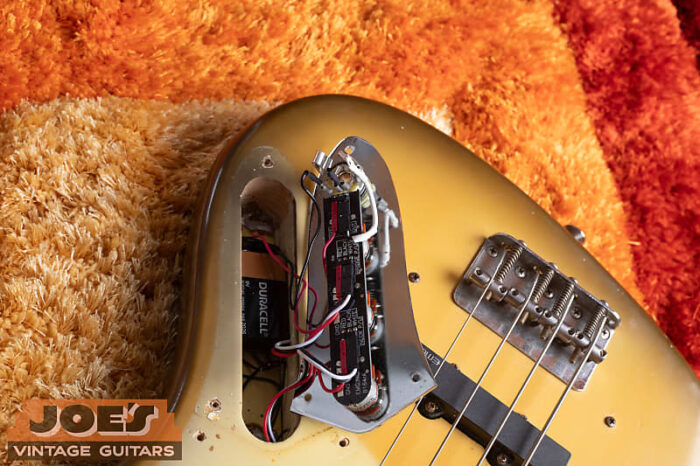 Fender Jazz Bass 1978 - Antigua - Image 24