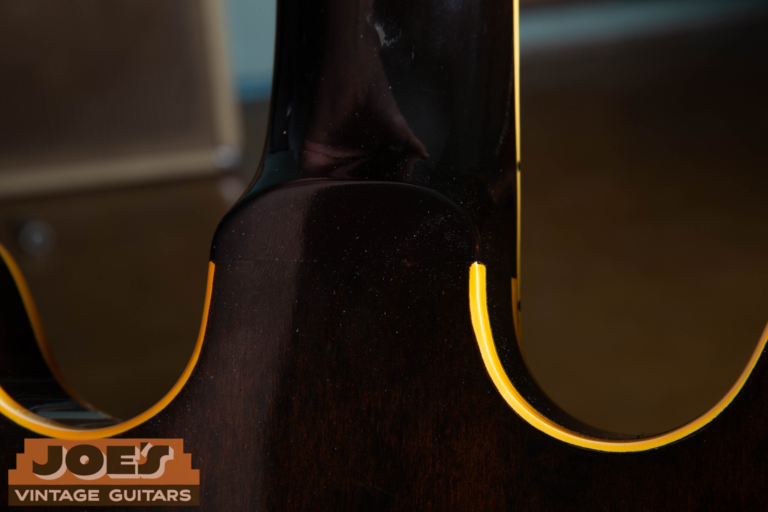Back of neck joint on a 1959 Gibson ES-330 showing the 16th fret body join